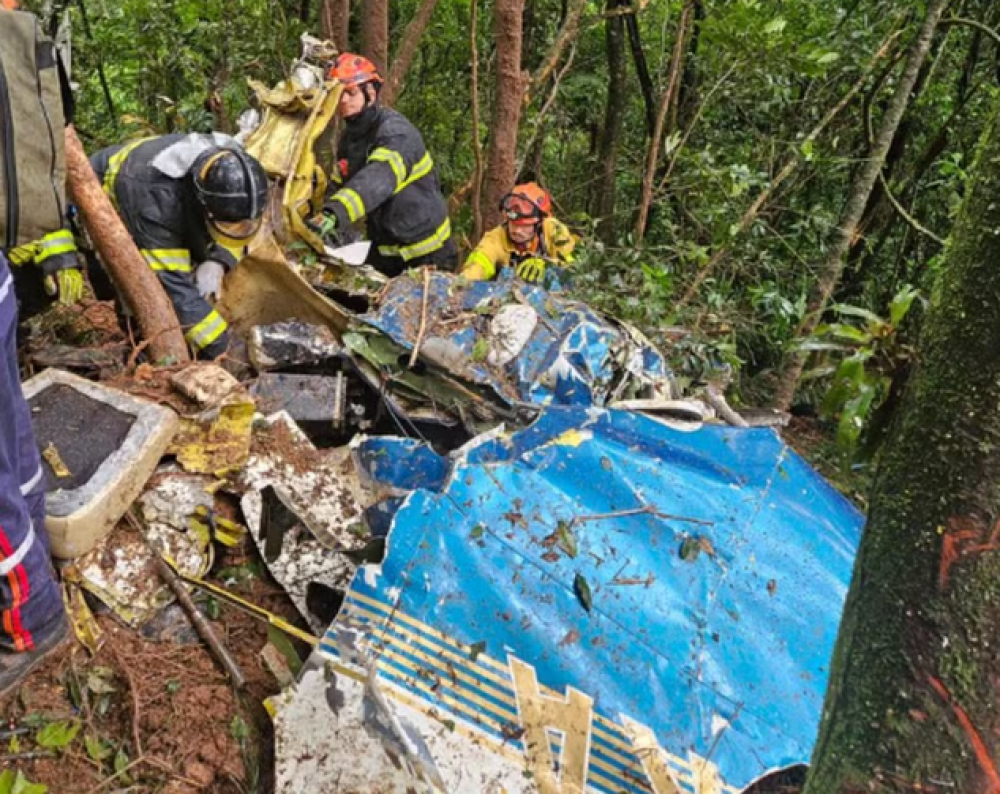 Avião com destino a Presidente Venceslau cai e deixa dois mortos, vítimas  não são do município – Jornal Interativo