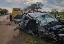 Acidente entre ônibus, caminhão e caminhonete deixa motorista ferido na Assis Chateubriand em José Bonifácio